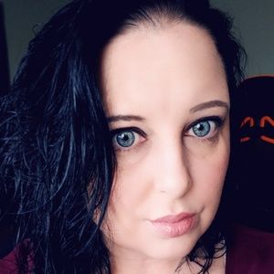 Meet your Posher, Janaya